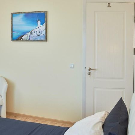 Morning Star Deluxe Apartment Chernomorets Ngoại thất bức ảnh