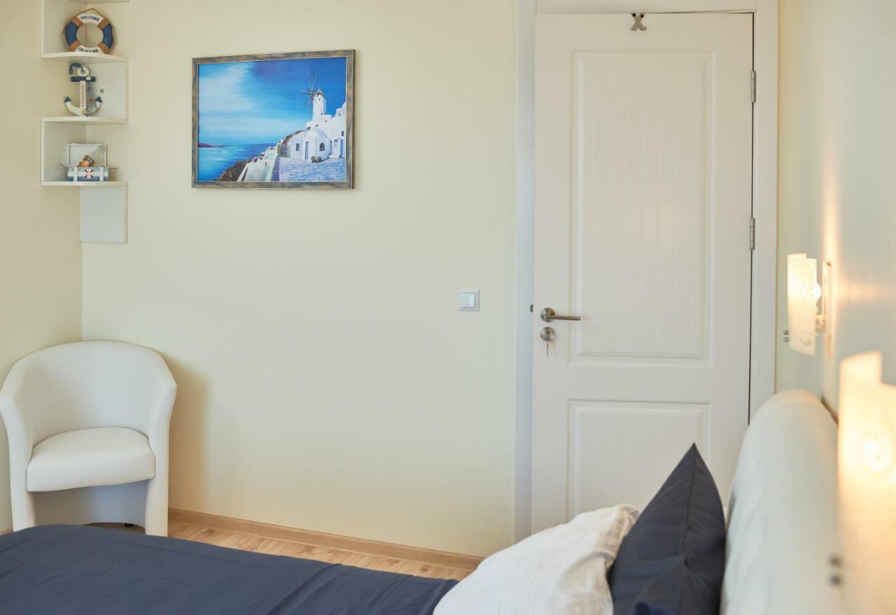 Morning Star Deluxe Apartment Chernomorets Ngoại thất bức ảnh