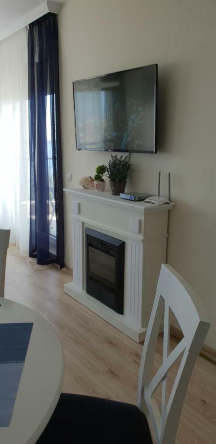 Morning Star Deluxe Apartment Chernomorets Ngoại thất bức ảnh