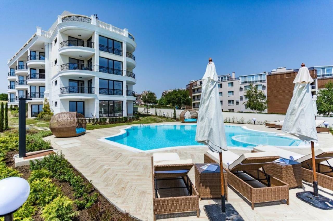 Morning Star Deluxe Apartment Chernomorets Ngoại thất bức ảnh