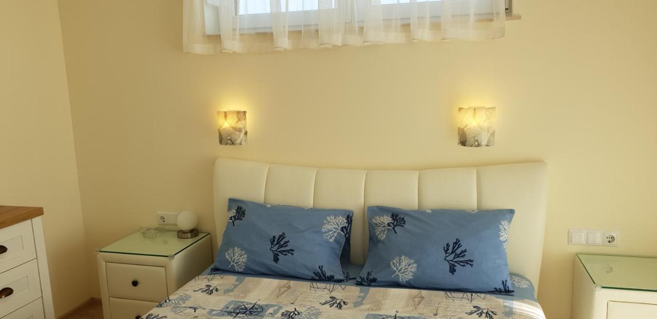 Morning Star Deluxe Apartment Chernomorets Ngoại thất bức ảnh